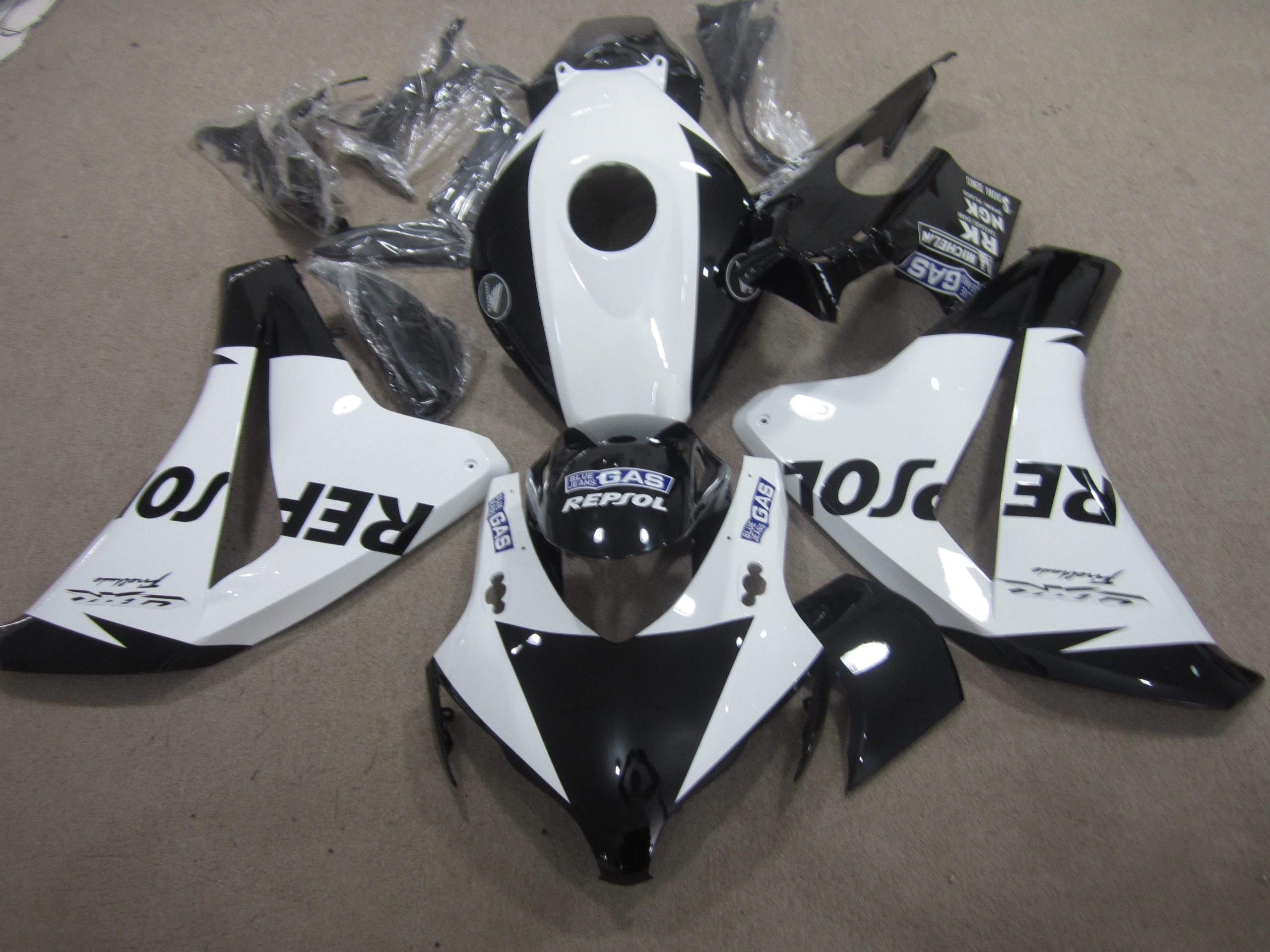 Honda CBR1000RR Fireblade Fairings Plastics Kit 2008-2011 FM-0300