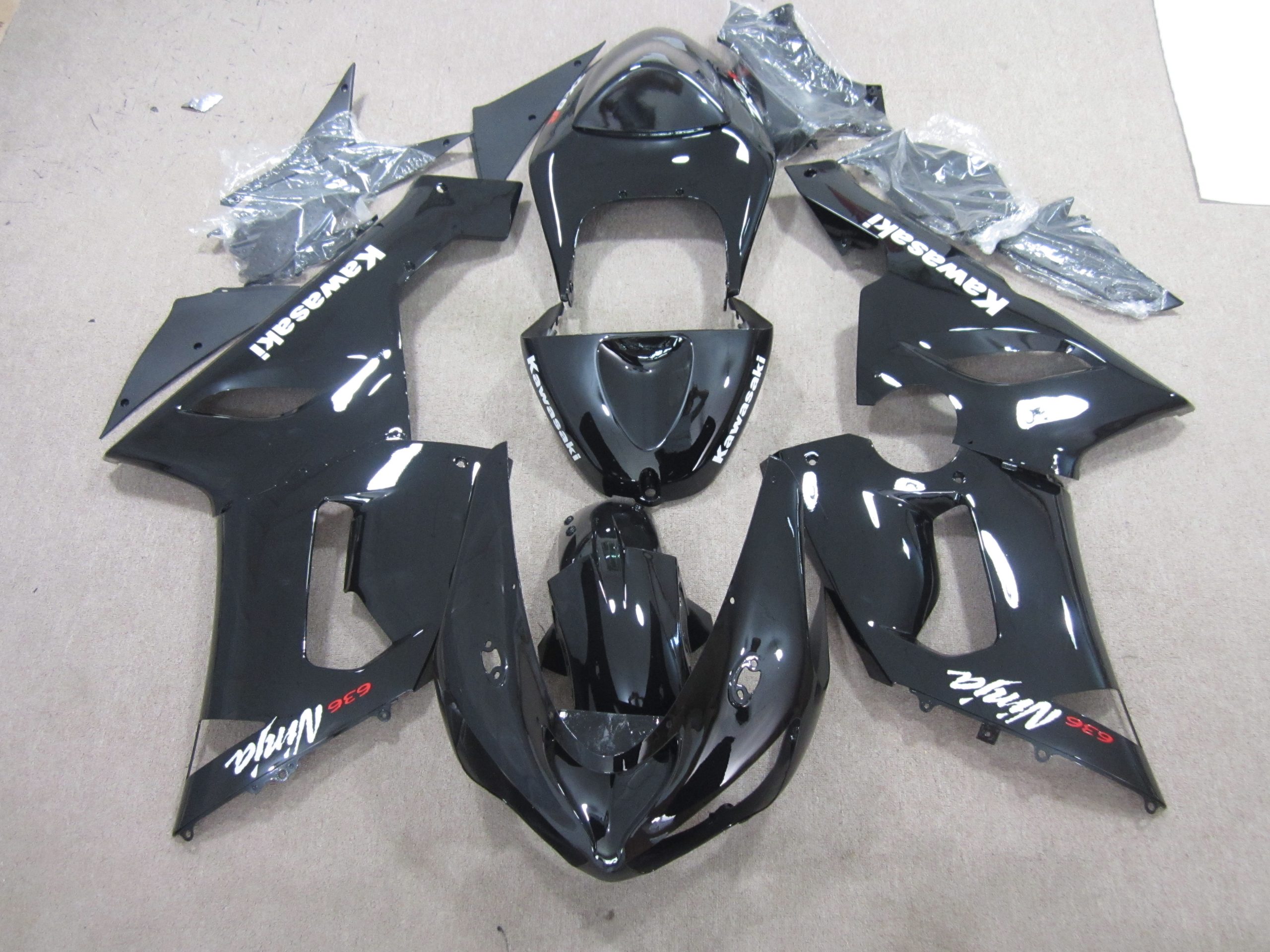 Kawasaki Ninja ZX-6R Fairings Plastics Kit 2005-2006 FM-0861