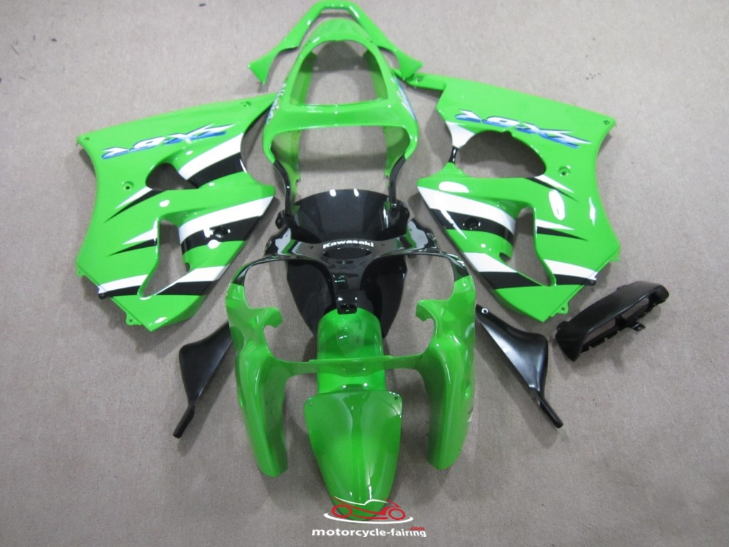 Kawasaki Ninja ZX-6R Fairings Plastics Kit 2000-2002 FM-0809