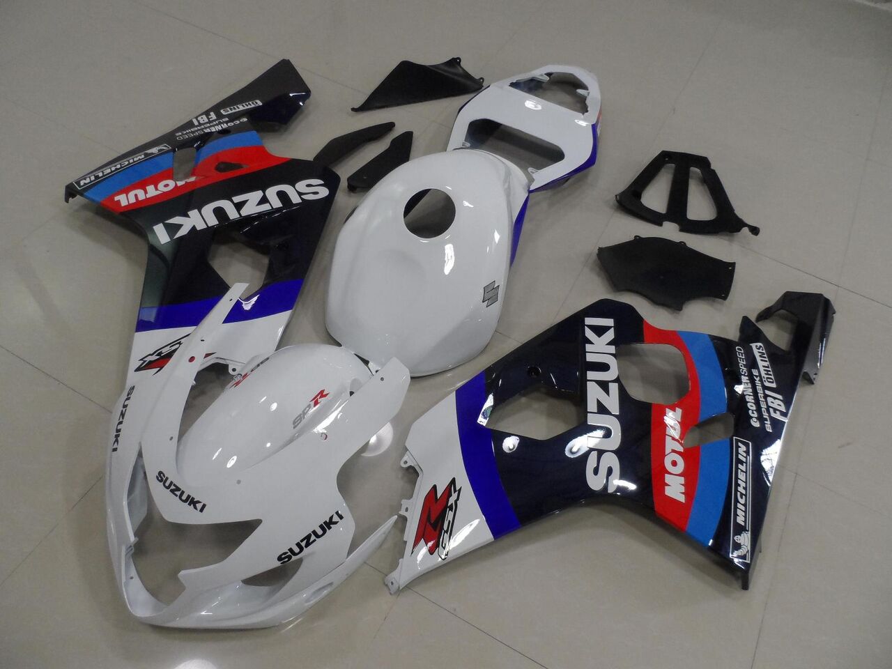 Suzuki GSXR600-750 GSXR600 2004-2005 / GSXR750 2004-2005 Fairings Plastics Kit MC019 FM-0586
