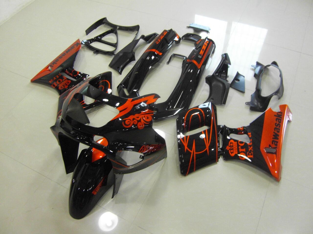 Kawasaki ZZR400 Fairings Plastics Kit 1993-2007 FM-1253