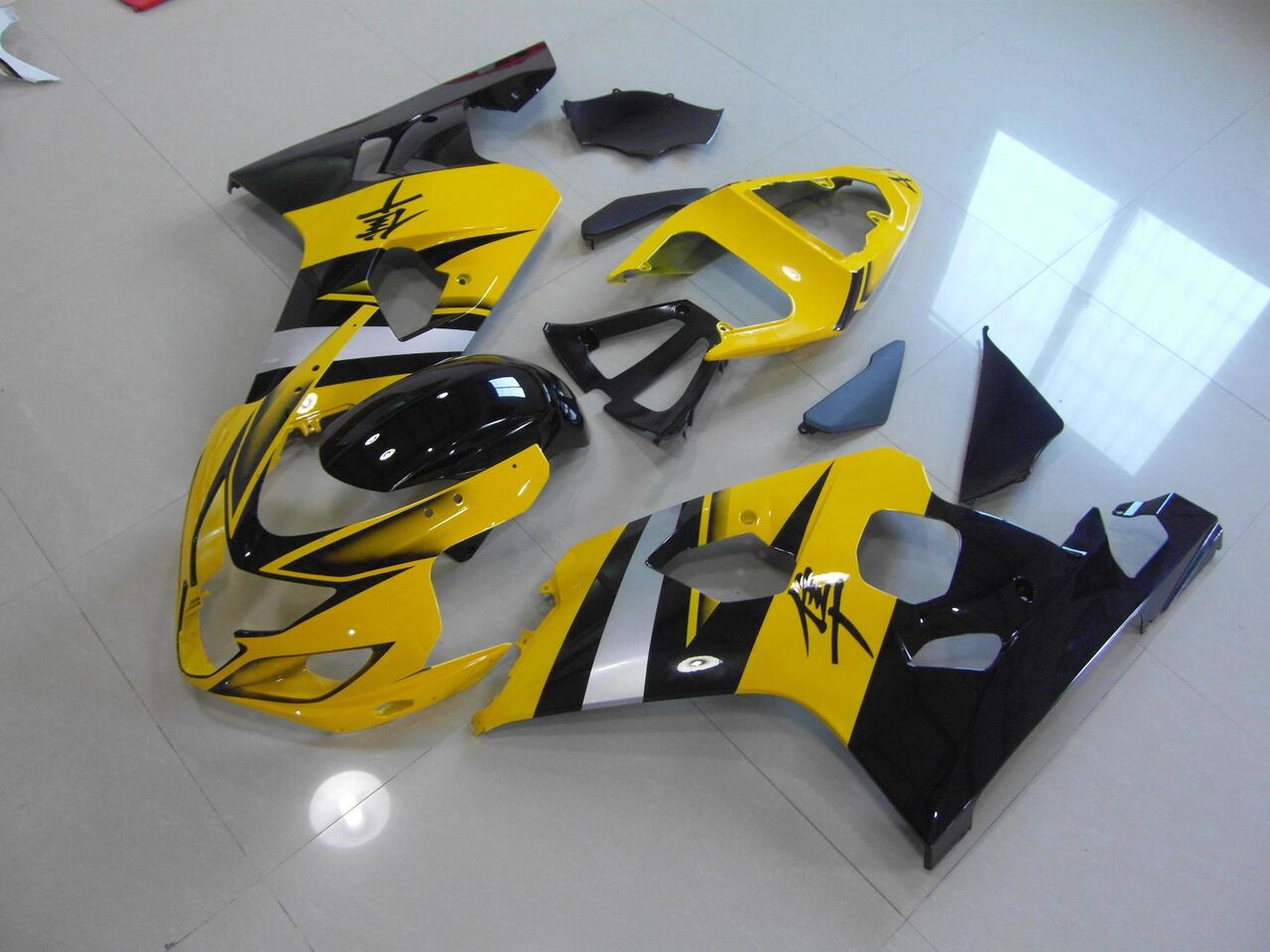 Suzuki GSX-R750 GSXR600 2004-2005 / GSXR750 2004-2005 Fairings Plastics Kit FM-0584
