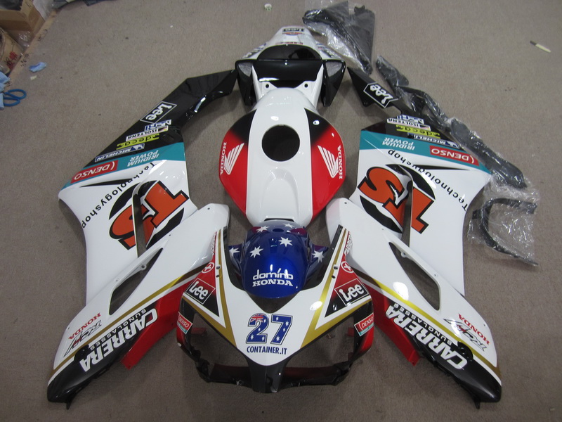 Honda CBR1000RR Fireblade Fairings Plastics Kit 2004-2005 FM-0116