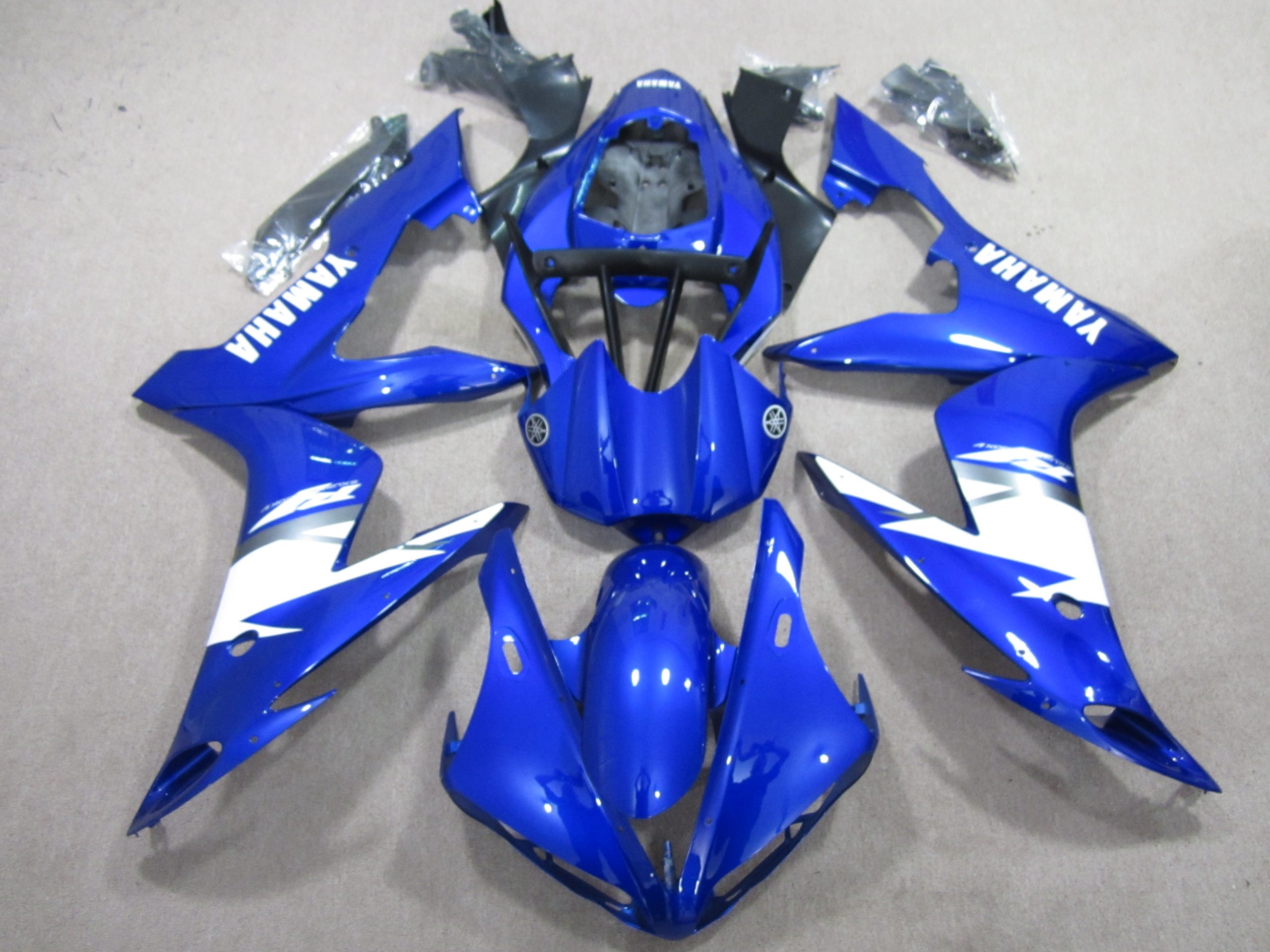 Yamaha YZF-R1 Fairings Plastics Kit 2004-2006 FM-1109